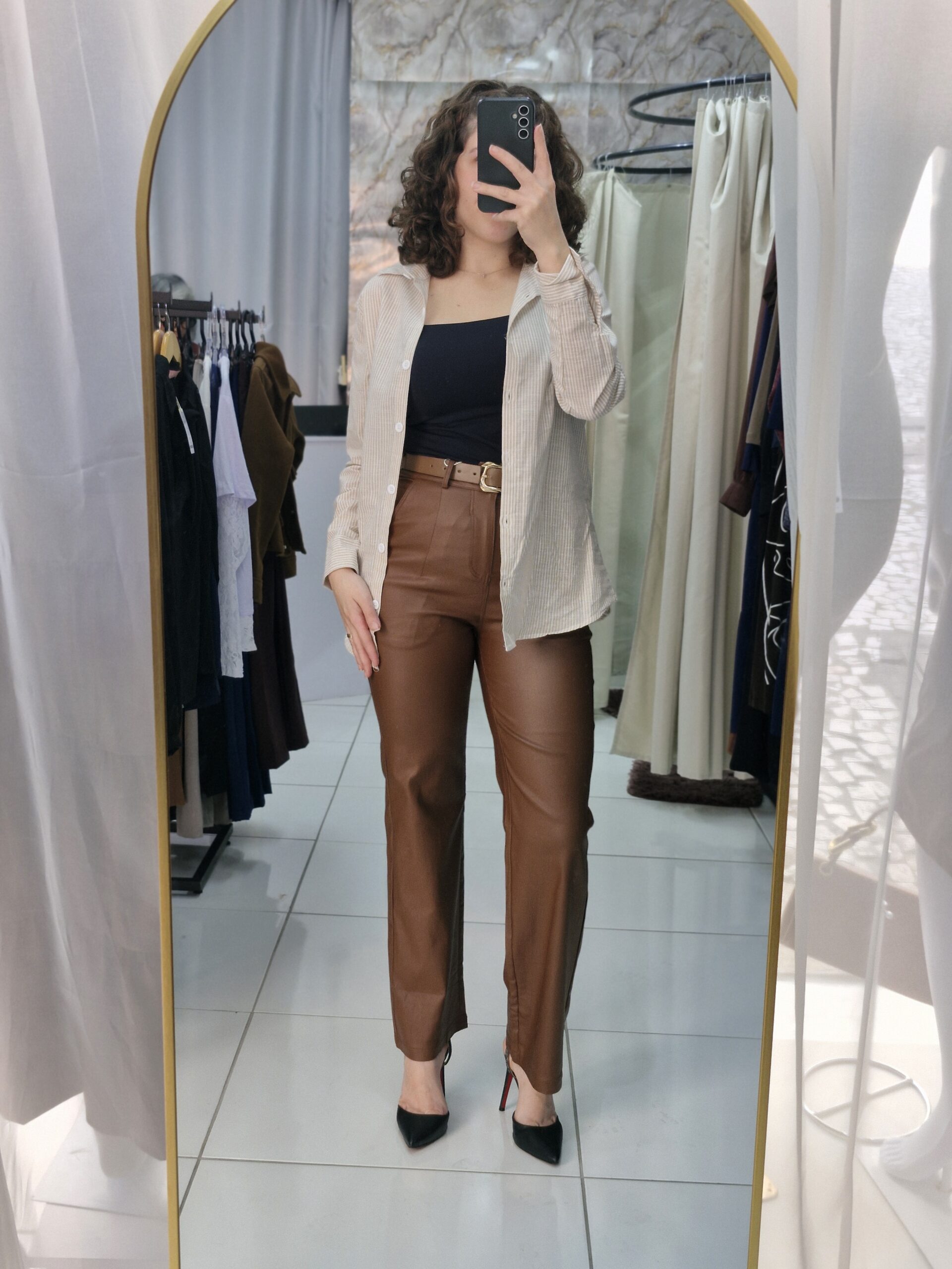 Calça resinada - Imagem 3